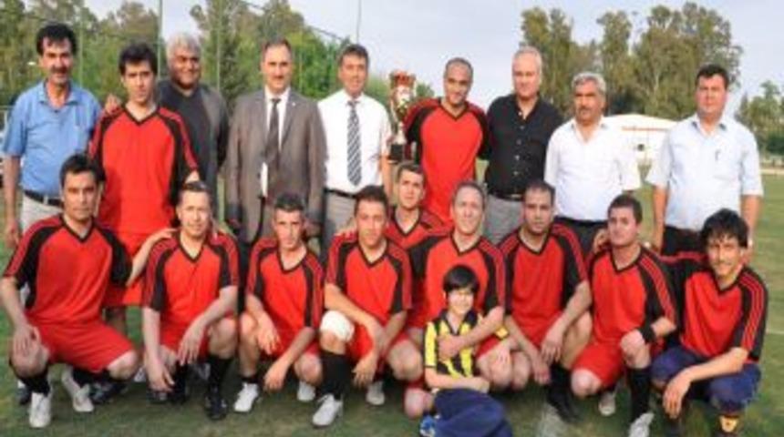 Sağlıkta kurumlar arası futbol turnuvası sona erdi