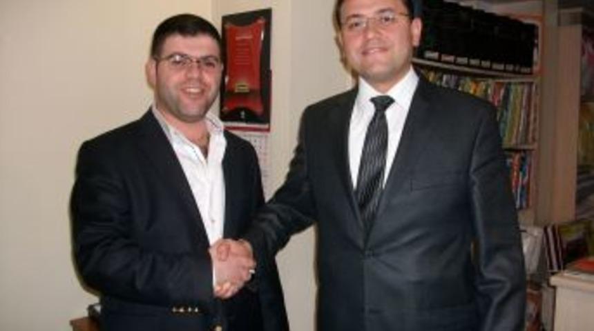 AK Parti adayı Gizligider GESİAD&rsquo;ı ziyaret etti