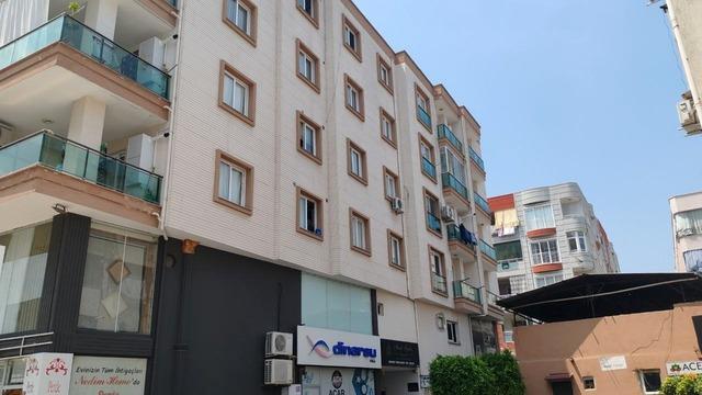 Banyoda göğsünden vurulmuş halde bulunan genç kadın 1 ay süren yaşam mücadelesini kaybetti