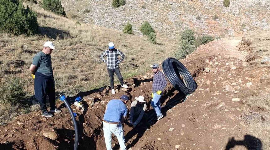 Bayburt&rsquo;ta i&ccedil;me suyu sorununa k&ouml;yl&uuml;lerden imece usul&uuml; &ccedil;&ouml;z&uuml;m