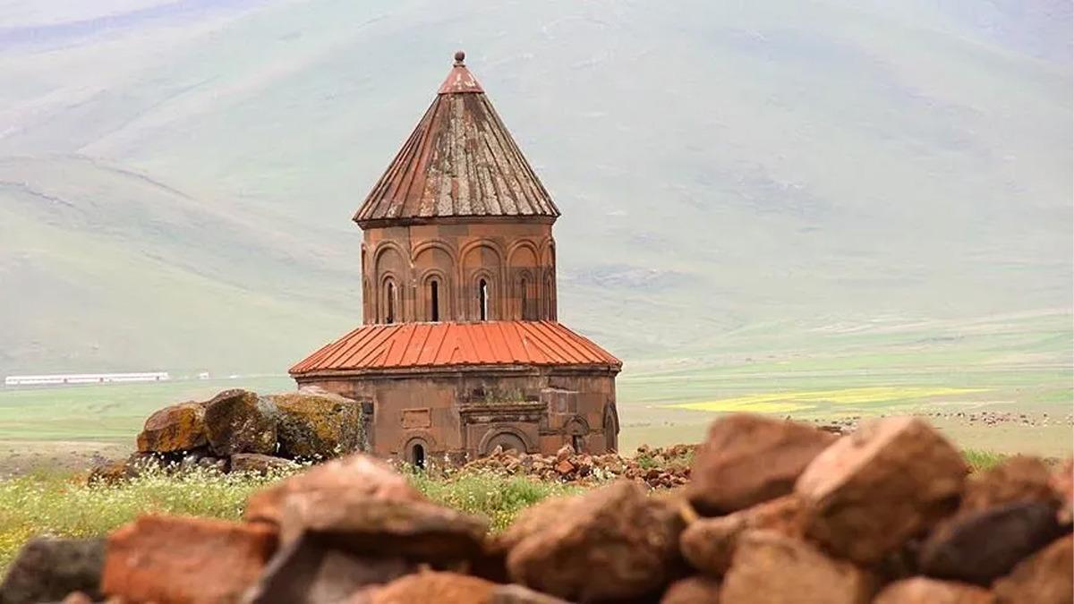 Türkiye nin en gizemli destinasyonları! Bereketin kapıları o topraklarda açılmış 2