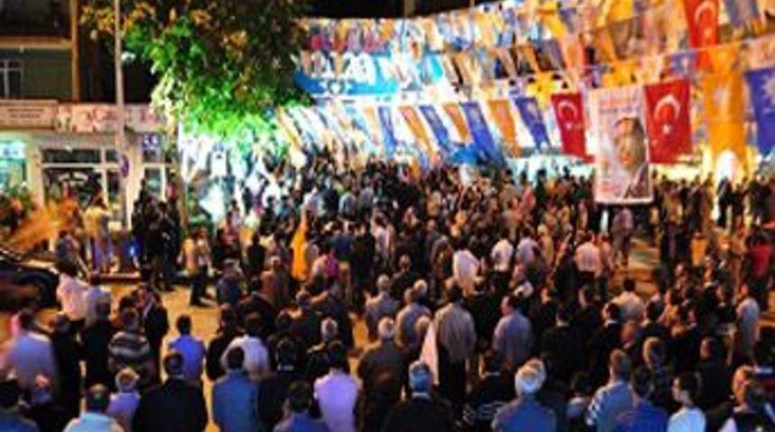 Karaosmanoğlu; "CHP milletten ayrı yolda"