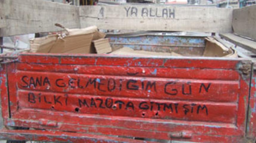 'Gelmezsem bil ki mazota gitmişim'