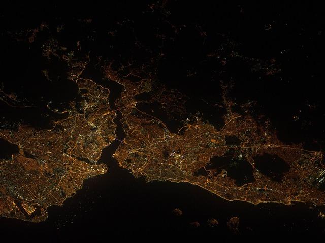 Astronotlar &ccedil;ekti! İstanbul&rsquo;a bir de b&ouml;yle bakın