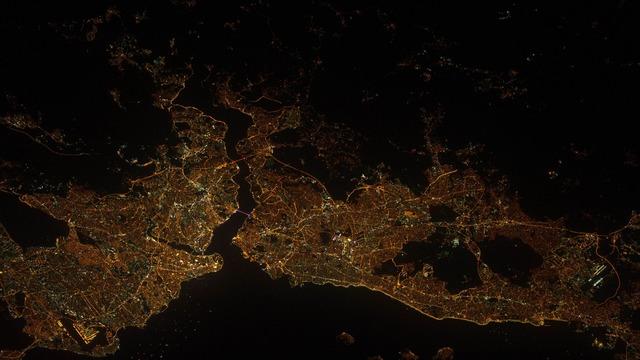 İstanbul’a bir de böyle bakın! İşte megakentin uzaydan çekilen fotoğrafları