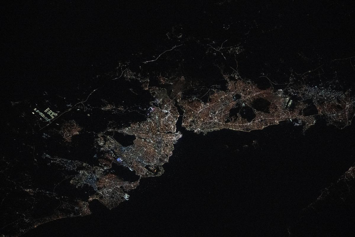 İstanbul’a bir de böyle bakın! İşte megakentin uzaydan çekilen fotoğrafları 1