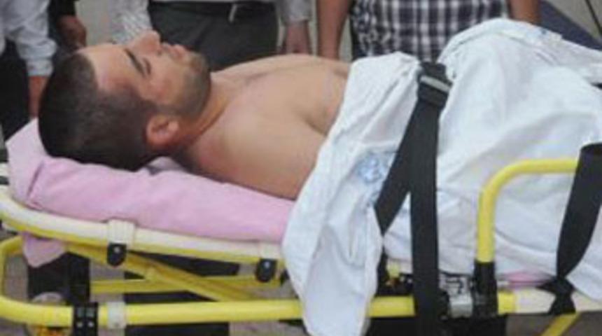 AK PArti se&ccedil;im minib&uuml;s&uuml; kaza yaptı