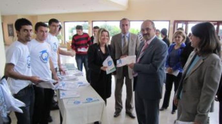 K.&Uuml;'de "dumansız kampus" anlatıldı