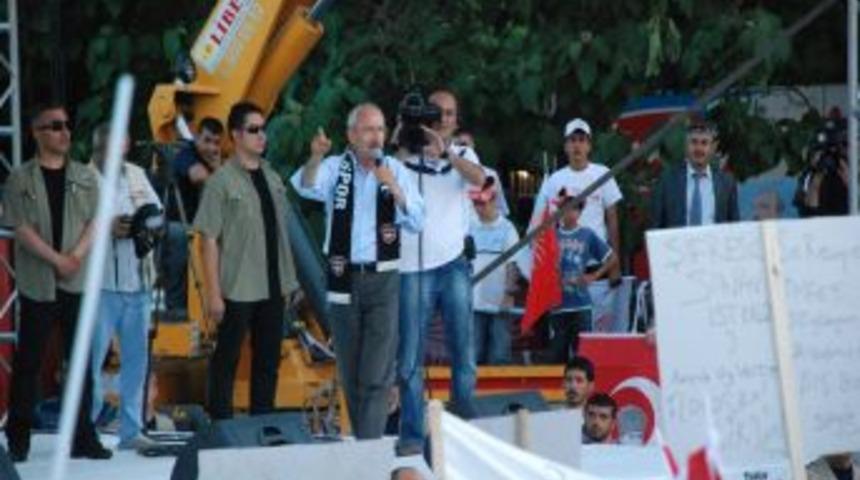 Kılı&ccedil;daroğlu: Herkesin etnik kimliğinin saygı duyulduğu &uuml;lke i&ccedil;in &ccedil;alışacağım