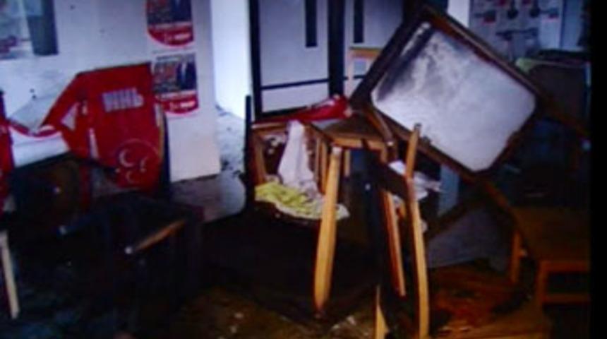 MHP se&ccedil;im b&uuml;rosuna molotoflu saldırı