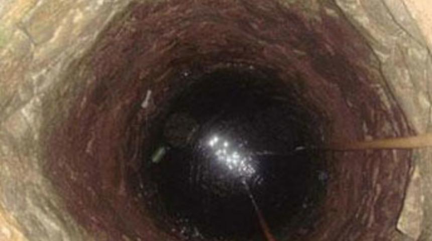 &Ouml;ld&uuml;r&uuml;p kuyuya attılar