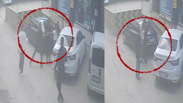 Dövülen kadını kurtarmak istedi canından oluyordu! Dehşet anları kamerada