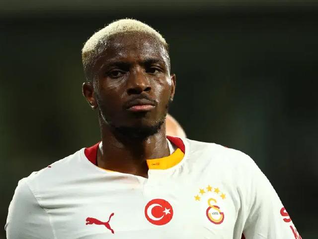 Galatasaray'da Sporting ma&ccedil;ı &ouml;ncesi Osimhen'in yeri doldu! Okan Buruk'tan s&uuml;rpriz hamle