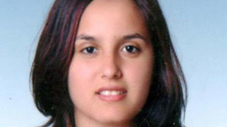 Burcu'dan 20 g&uuml;nd&uuml;r haber yok