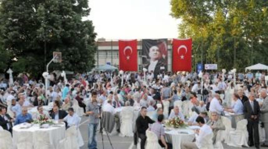 143 yıllık okulun kitabı yazıldı