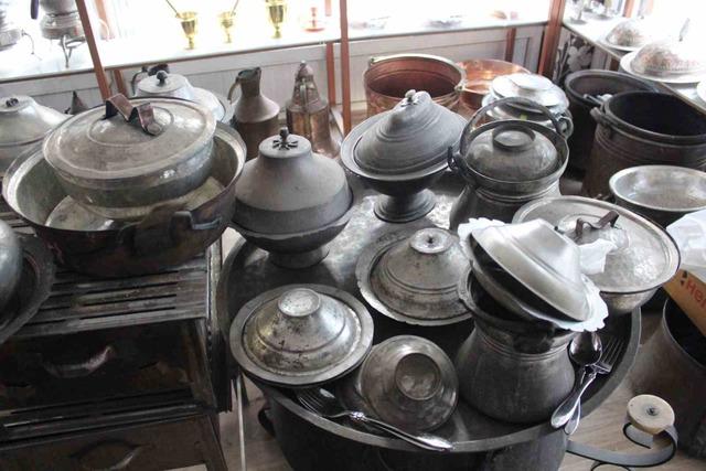 Yılların eskittiği bakırlar 45 yıllık ustanın ellerinde parlıyor 4