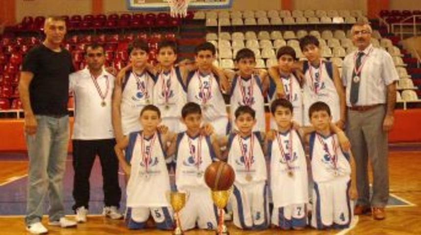 Yıldırımhan basketbolda Yenişehir birincisi oldu