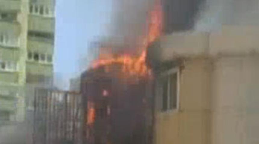 Kolejde yangın paniği