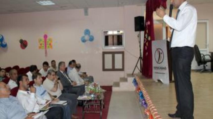 Karacadağ Kalkınma Ajansı uzmanları, Birecikli işadamlarını bilgilendirdi