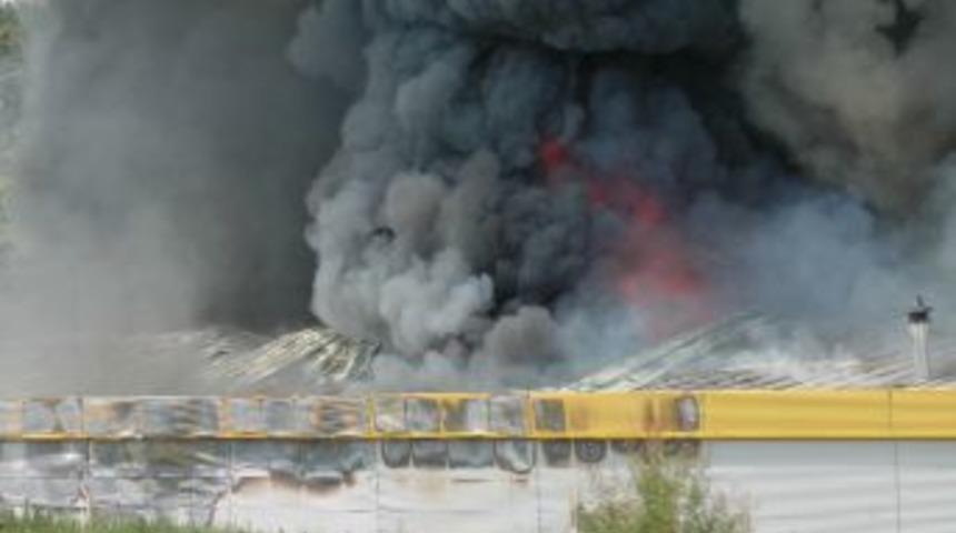 Erpili&ccedil; firmasına ait boş kulu&ccedil;ka tesislerinde yangın