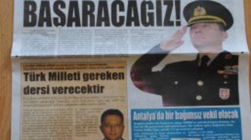 Silivri'de tutuklu Uğur'un se&ccedil;im tanıtımı adına bastırılan gazete ile yapılıyor