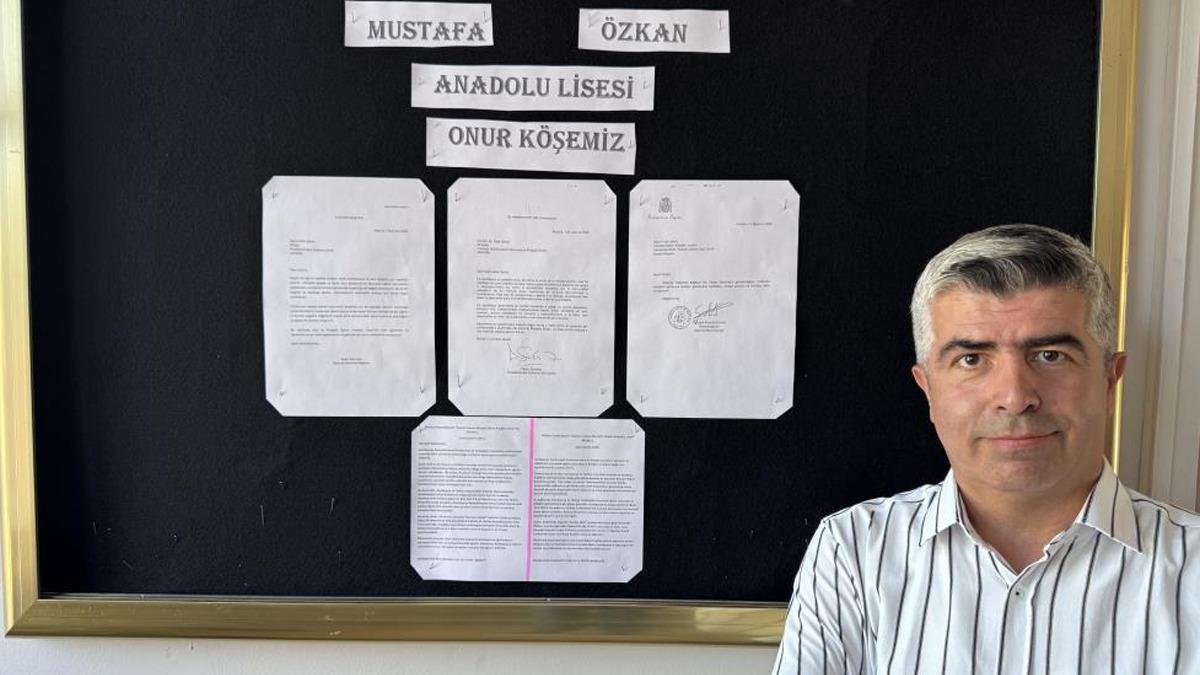 İspanya Başbakanı Sánchez den Kayseri deki liseye mektup 1