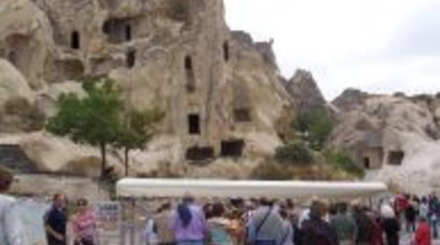 Turistler MOBESE ile izleniyor