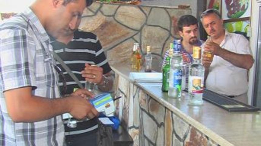 Aydın'ın turistik il&ccedil;elerinde ka&ccedil;ak i&ccedil;ki denetimi yapılıyor