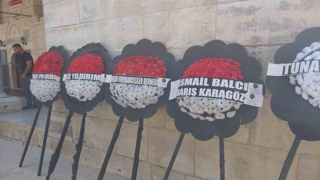 Derbide hayatını kaybeden Gazi Ger&ccedil;ek Yaşar, son yolculuğuna uğurlandı 6
