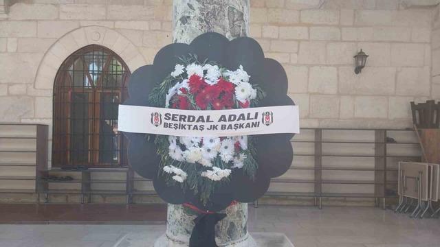 Derbide hayatını kaybeden Gazi Ger&ccedil;ek Yaşar, son yolculuğuna uğurlandı 5