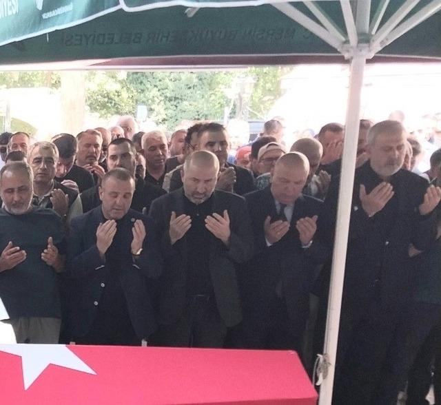Derbide hayatını kaybeden Gazi Ger&ccedil;ek Yaşar, son yolculuğuna uğurlandı 3