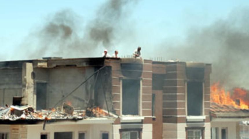 &Ccedil;atıda can pazarı