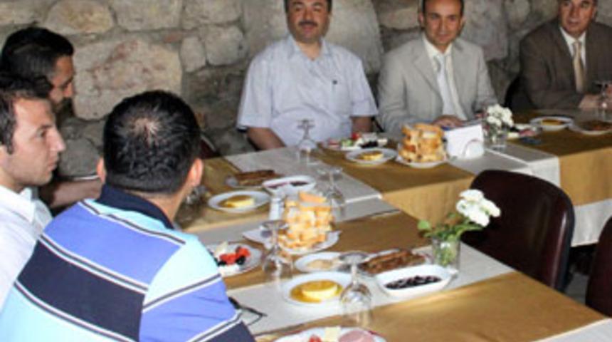 A.&Uuml;'n&uuml;n akademik kadrosu genişliyor