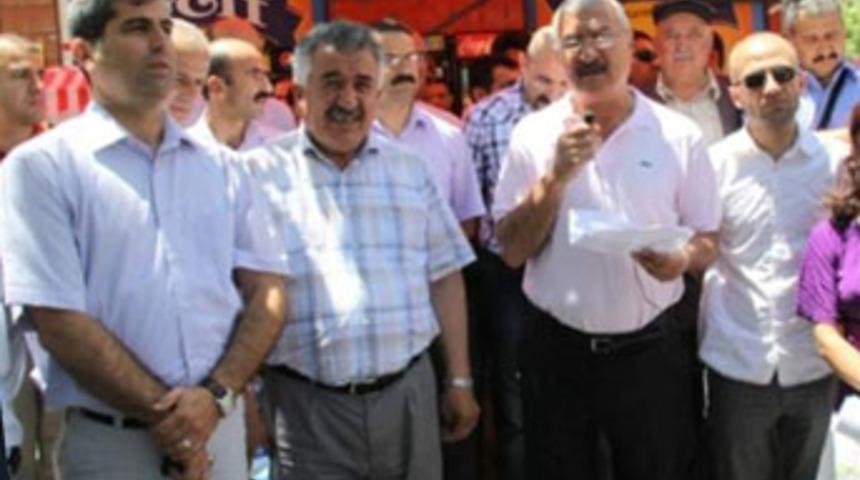 Siirt'te YSK protestosu