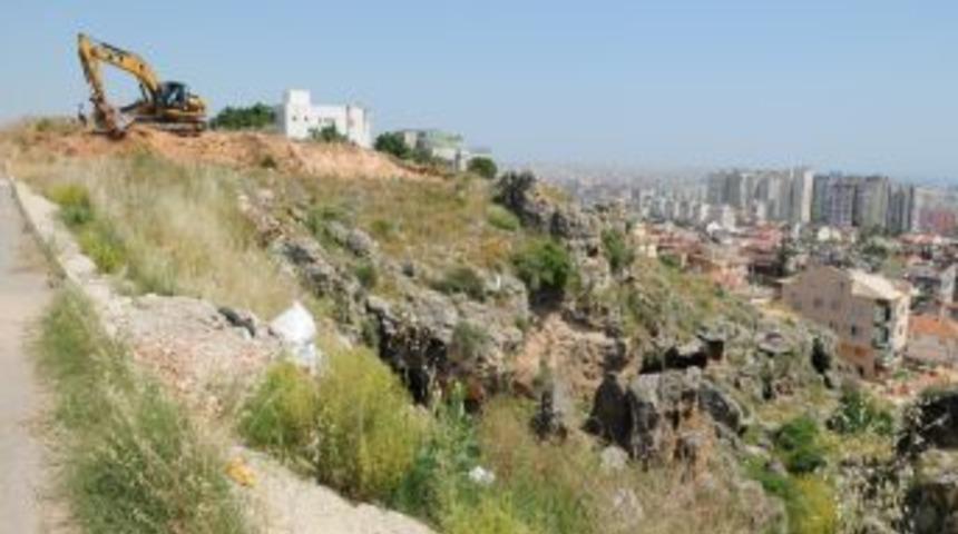 Kepez'de Y&ouml;r&uuml;k k&uuml;lt&uuml;r&uuml;n&uuml;n yaşatılacağı park yapılıyor