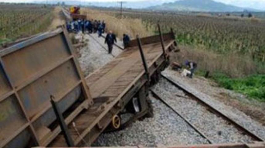 Adana-Ankara demiryolu a&ccedil;ıldı