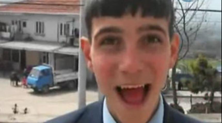 İlk&ouml;ğretim okulunda muhteşem klip