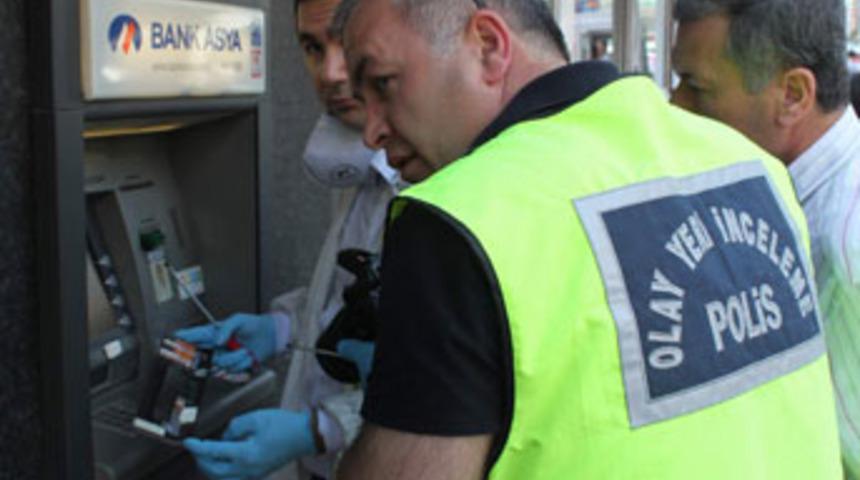 Bankamatikteki akıl almaz d&uuml;zenek