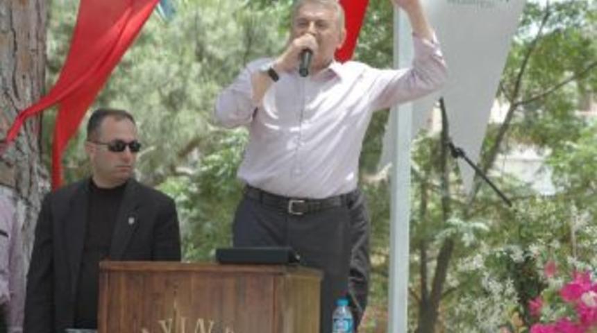 Yıldırım: Projelerimizde İzmirliye iş ve aş var