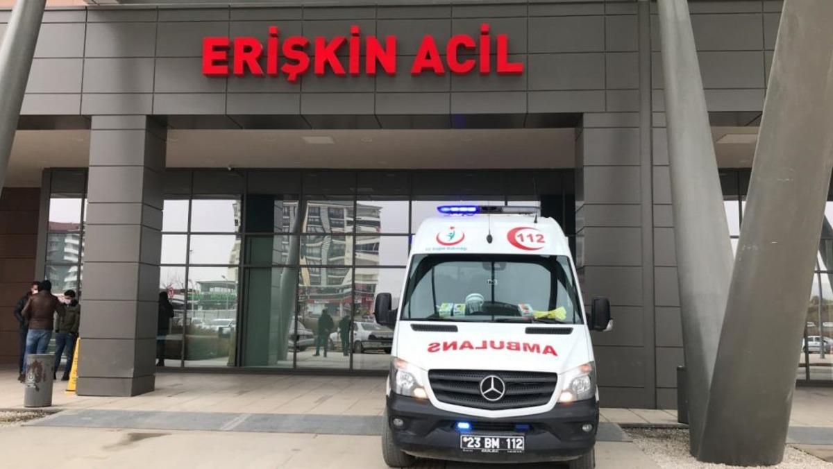 Yol kenarında ağır yaralı halde bulunan polis memuru hayatını kaybetti 1