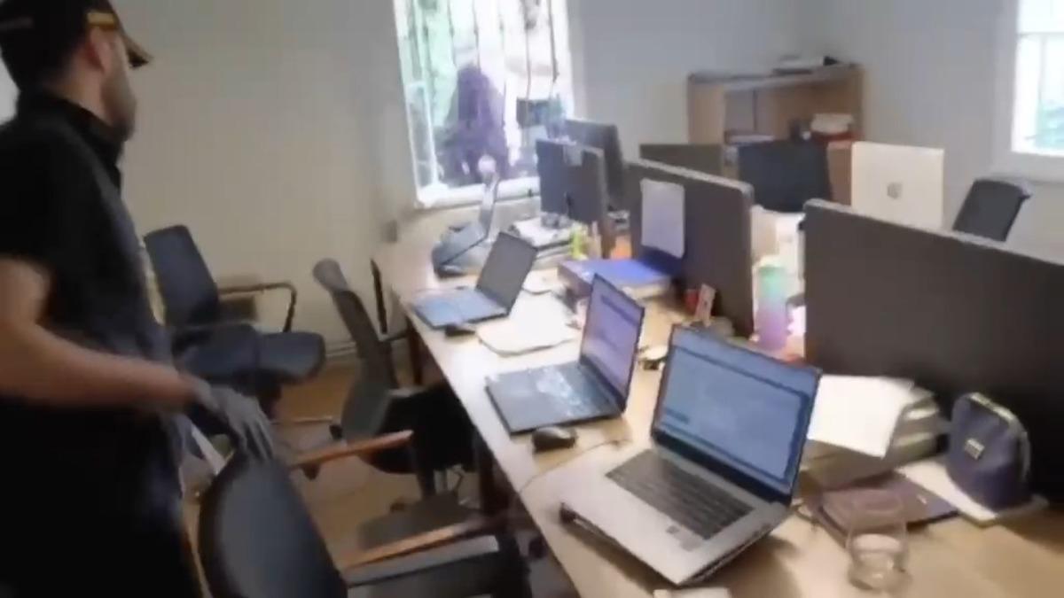 İstanbul&rsquo;da hukuk b&uuml;rolarına  panel  operasyonu: 31 ş&uuml;pheliye adli kontrol 3