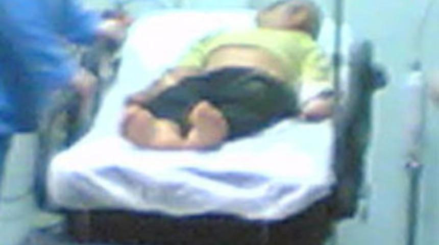 Maganda, oyun oynayan &ccedil;ocuğu vurdu