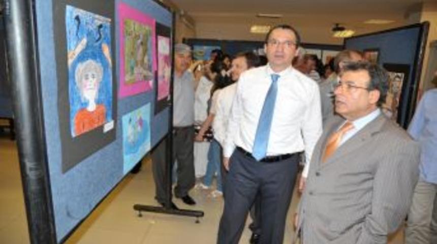 Toros Akdeniz Koleji, Antalya Barosu resim yarışmasında birinci oldu