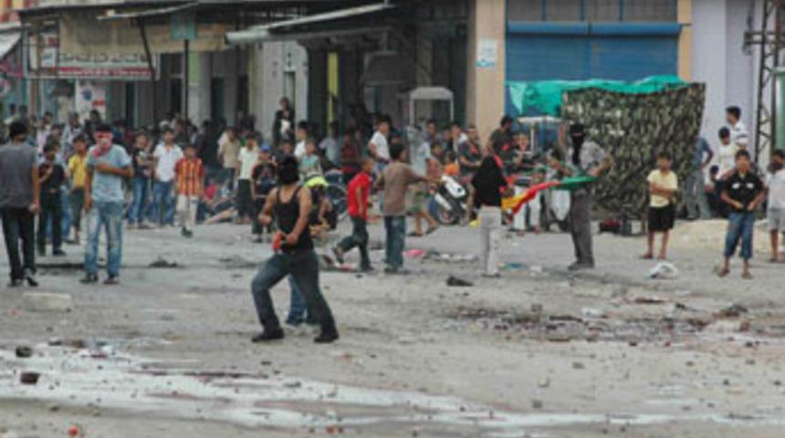 Polis merkezine taşlı saldırı