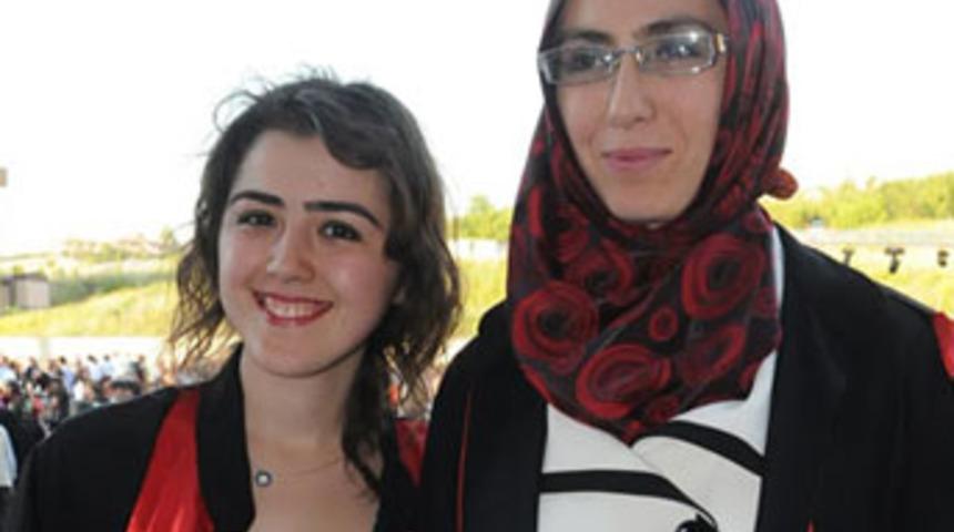 40 yaşındaki kadının okuma azmi