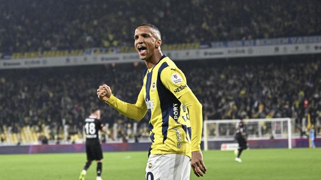 Fenerbahçe'de bir ayrılık daha! Becao Rusya yolcusu