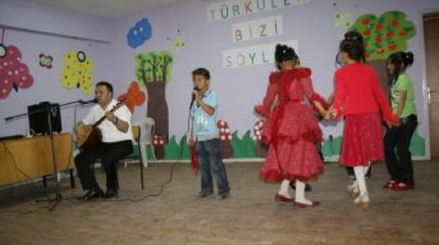 &Ouml;ğrencilerin dilinden &ldquo;T&uuml;rk&uuml;ler Bizi S&ouml;yler&rdquo;