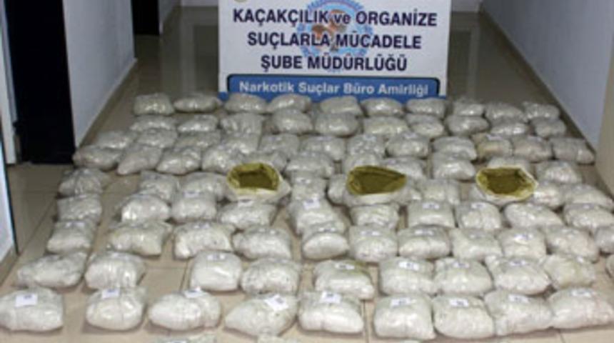 Gaziantep'te 177 kilo esrar ele ge&ccedil;irildi