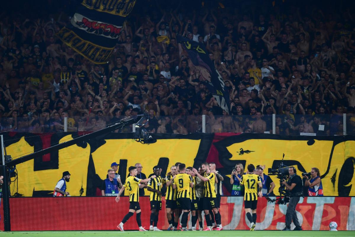 Galatasaray ın Şampiyonlar Ligi rakipleri bu hafta ne yaptı? 8