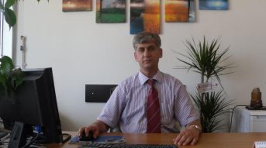 Turizm İşletmeciliği ve Otelcilik Y&uuml;ksekokulu M&uuml;d&uuml;rl&uuml;ğ&uuml;'ne Saim Ateş atandı